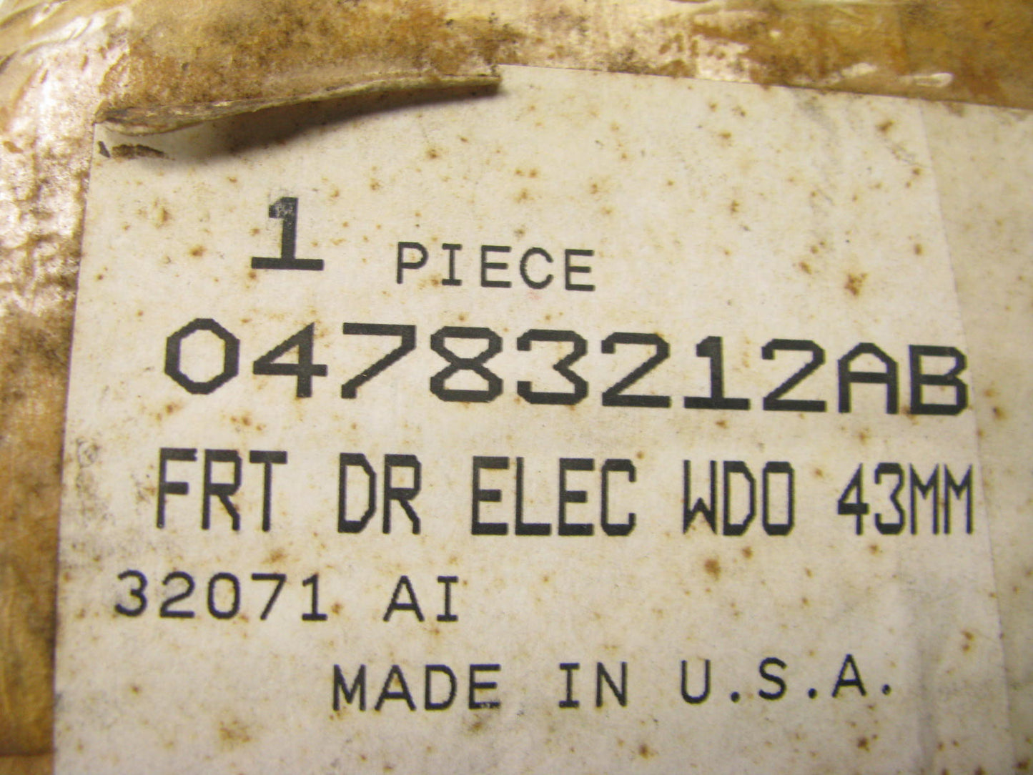 NEW - OEM MOPAR 4783212AB Front Right Passenger Power Window Motor