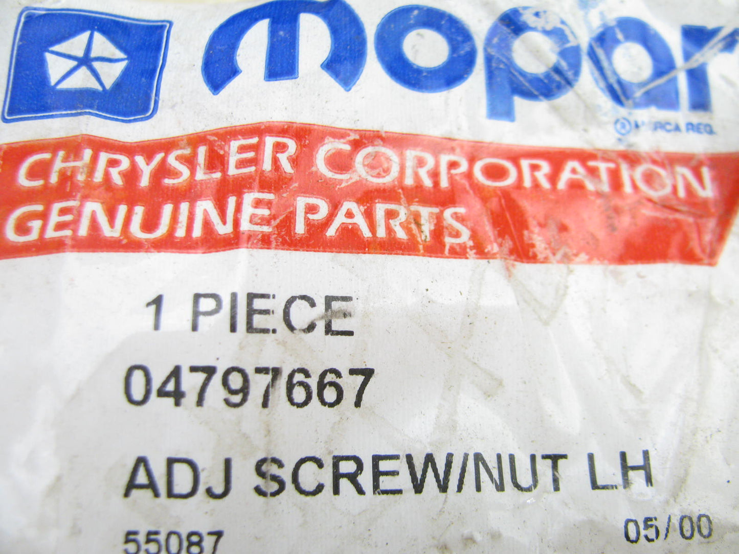 OEM Rear Left Drum Brake Shoe Adjusting Screw 4797667 For 02-07 Caravan
