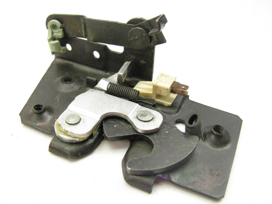 NOS - OEM MOPAR 4874463 Rear Liftgate Latch Catch