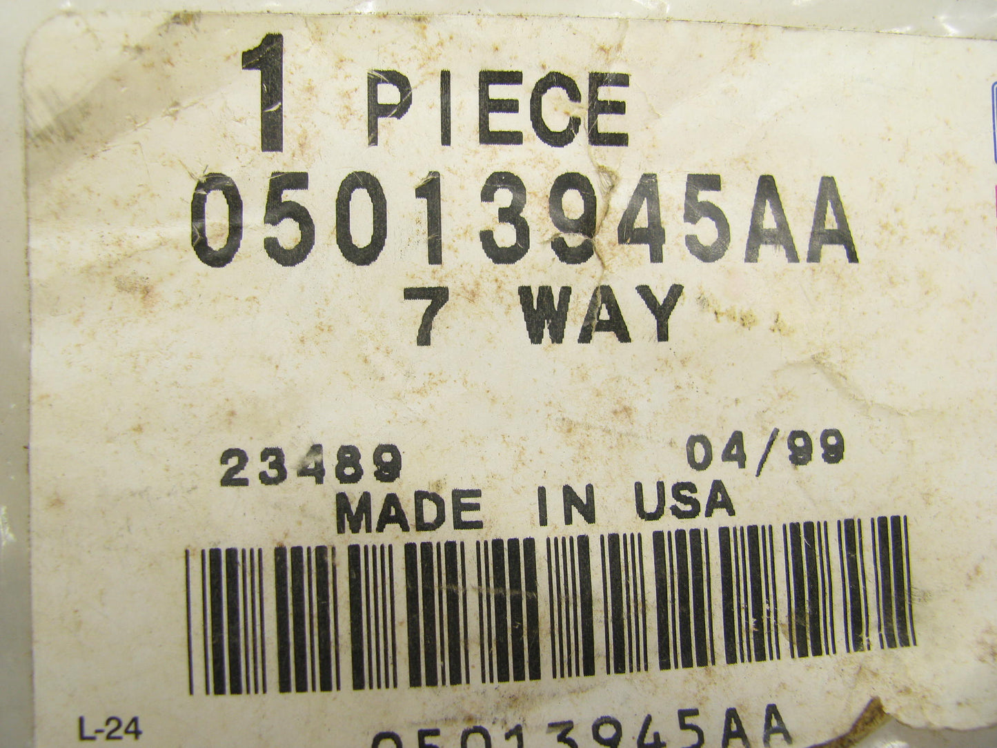 OEM For Mopar 7-way Radio Module Wiring Harness 5013945AA