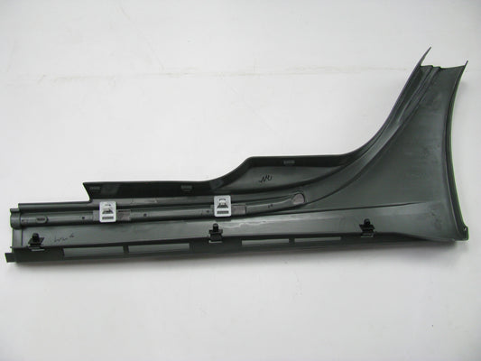 NEW - OEM 5018724AA Right Quarter Panel Cladding 99-04 300M 99-00 Intrepid