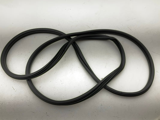 NEW Mopar 68233254AA Front Right Door Opening (On Body) Weatherstrip Rubber Seal
