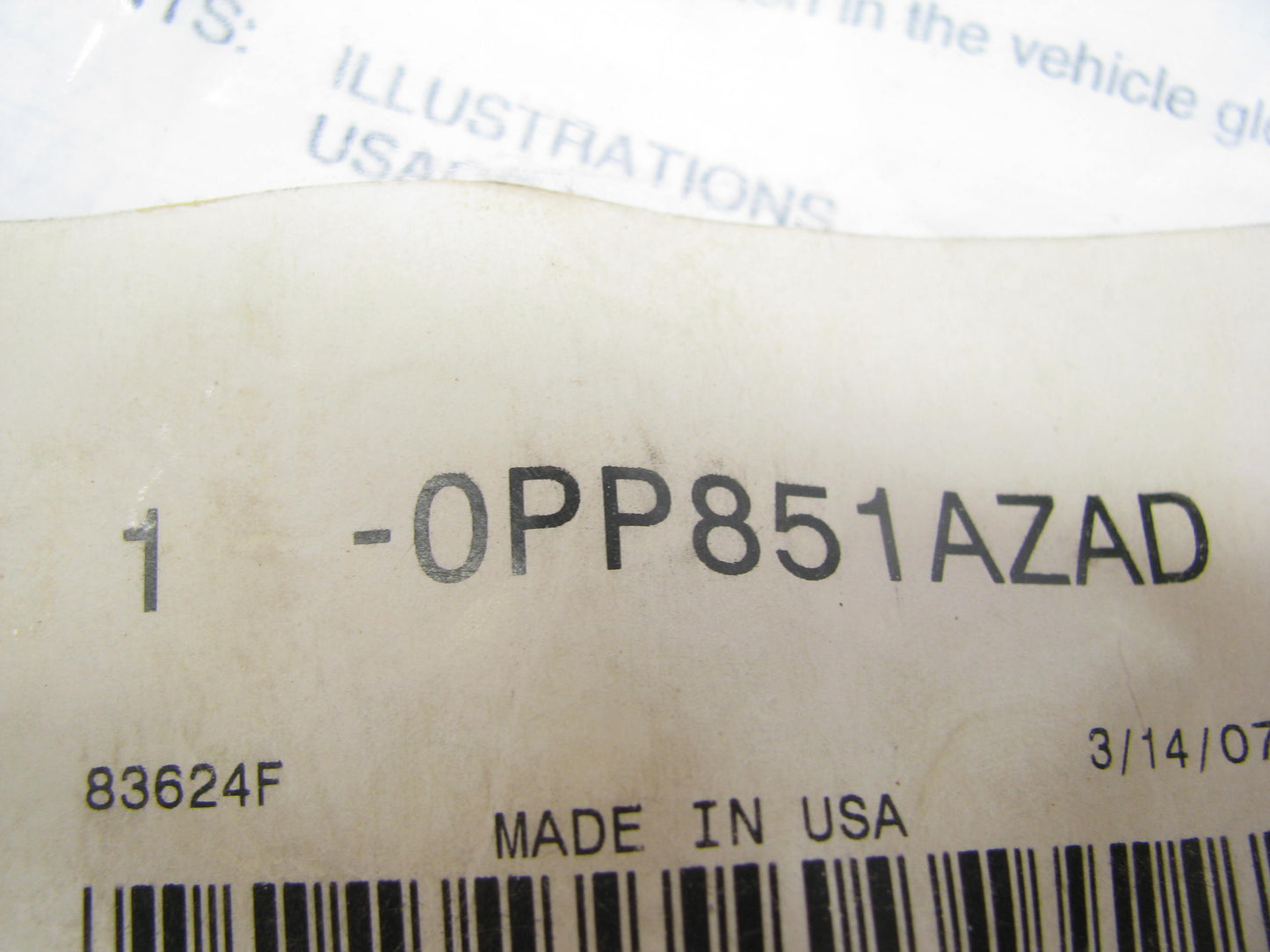 NEW OEM Rear Center Seat Belt Buckle Latch PP851AZAD For 99-00 Cirrus Stratus