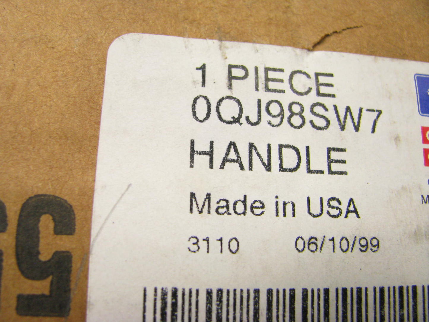 OEM RH Sliding Door Handle With Key Hole 0QJ98SG8 For 96-98 Town & Country