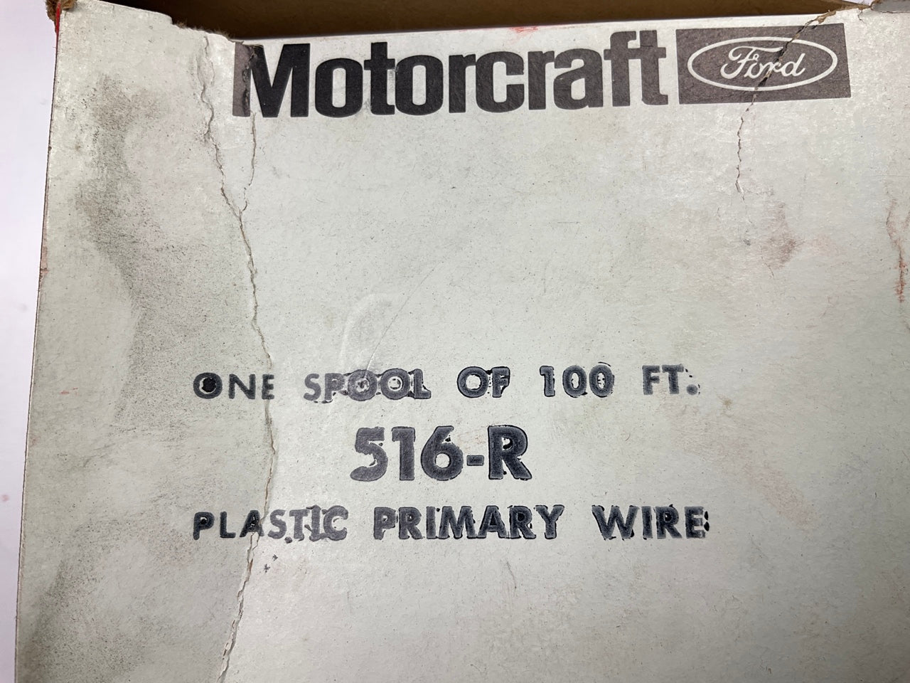 Motorcraft 516R Primary Automotive Wire - 100 Feet, Red, 16 Gauge