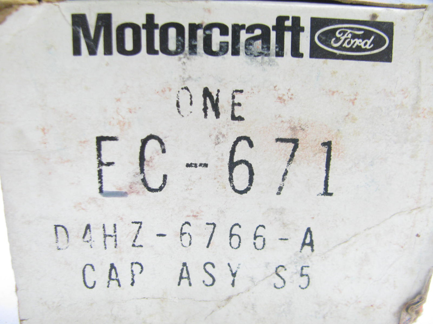 Motorcraft EC-671 Engine Oil Filler Cap For Ford L-Series W/ CAT Diesel