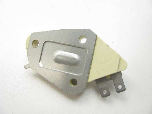 Motorcraft GR-536 Alternator Voltage Regulator - D8HZ-10316-B VR144