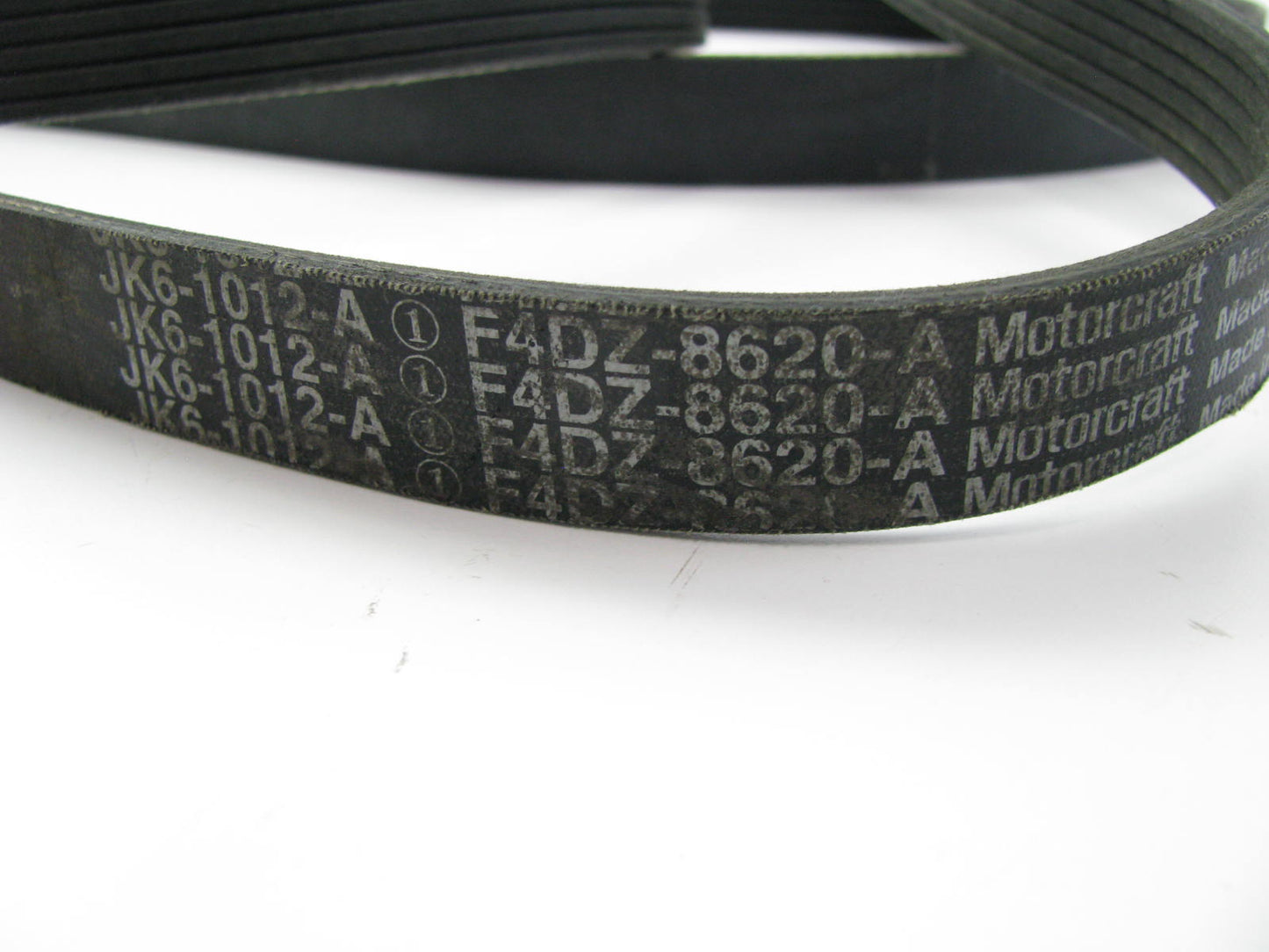Motorcraft JK6-1012-A Serpentine Belt - 0.84'' X 101.00'' - 6 Ribs