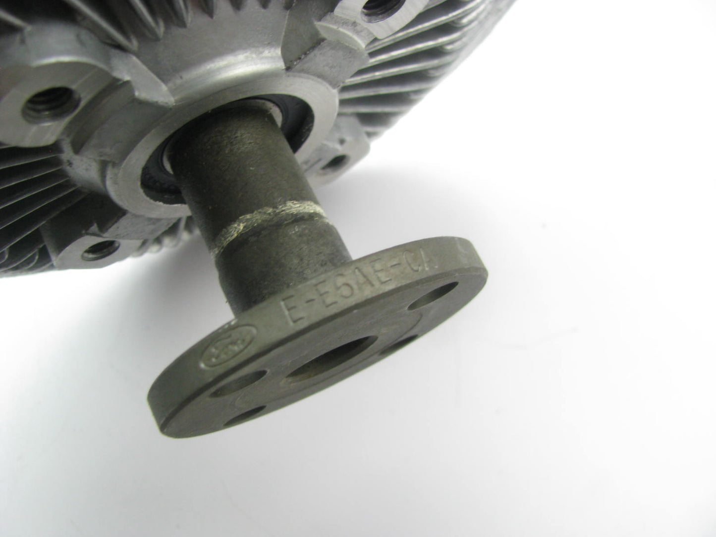 Motorcraft YB327 / E6AZ-8A616-A Engine Cooling Fan Clutch 1986-1989 5.0L 5.8L