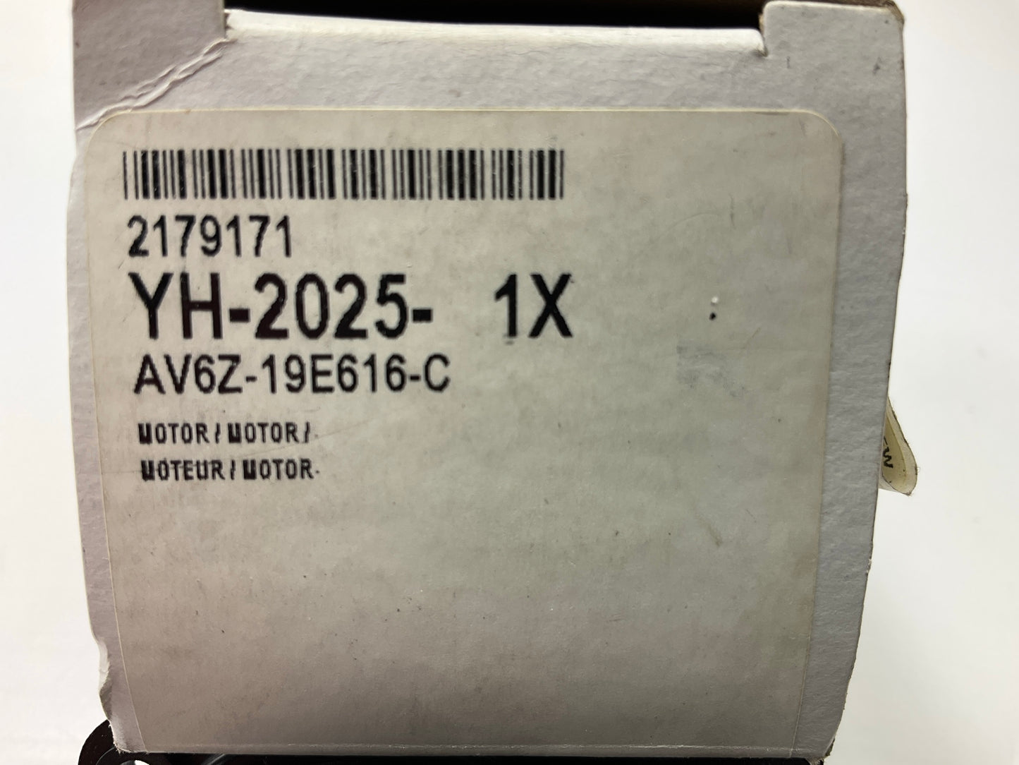 Motorcraft YH-2025 HVAC Mode Door Motor - AV6Z-19E616-C