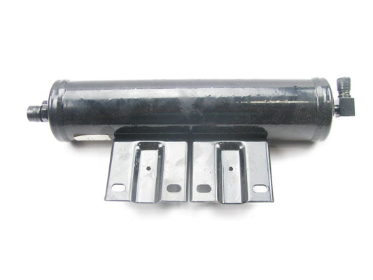 NEW GENUINE OEM Ford Heavy Truck Accumulator Drier Receiver E5HZ-19959-A YL-140