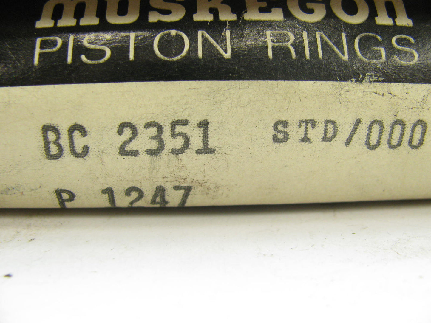 Muskegon BC-2351 STANDARD SIZE Engine Piston Rings