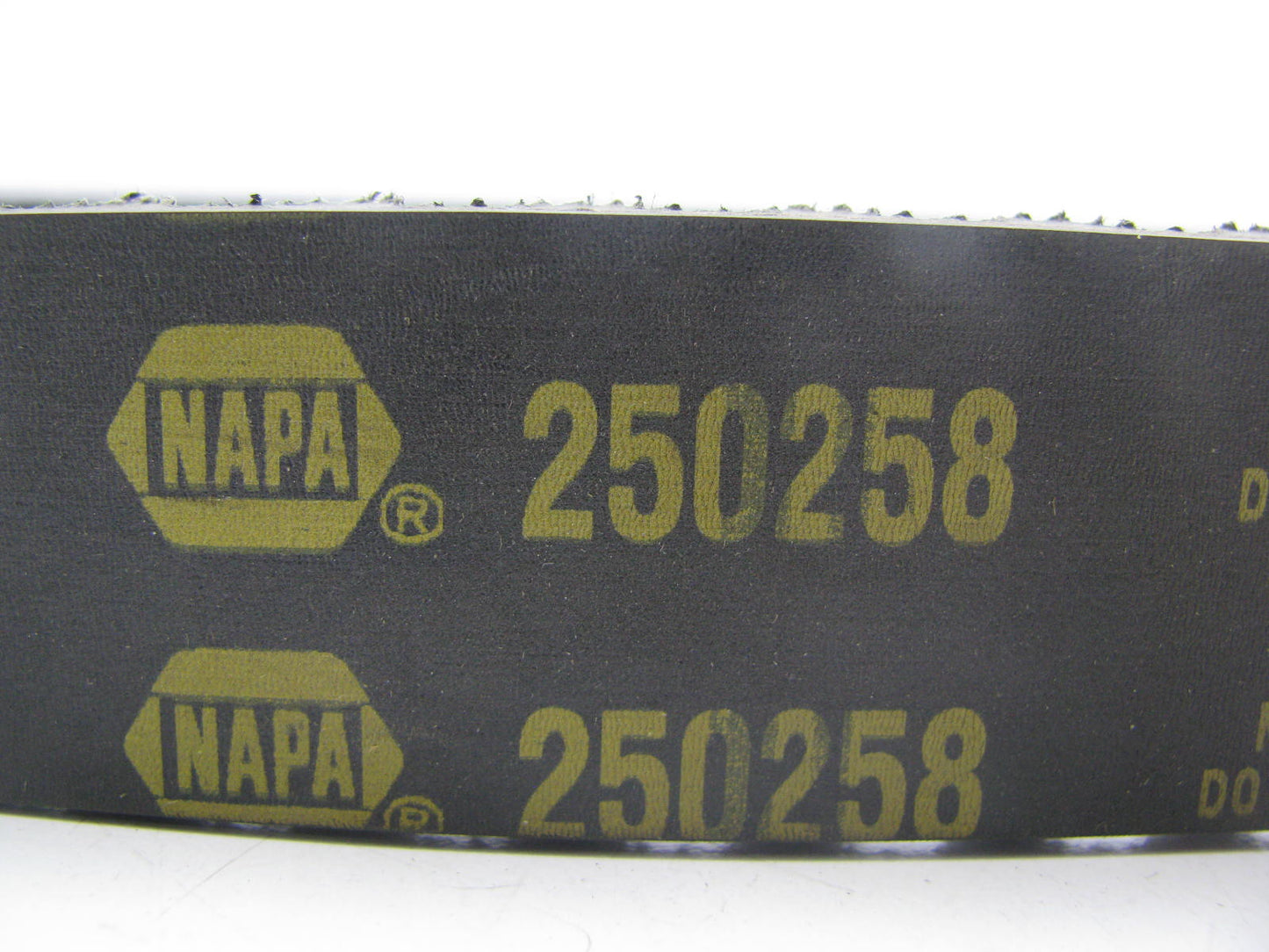 Napa 250258 Engine Timing Belt for 1995-1997 Ford Mercury 2.0L-L4
