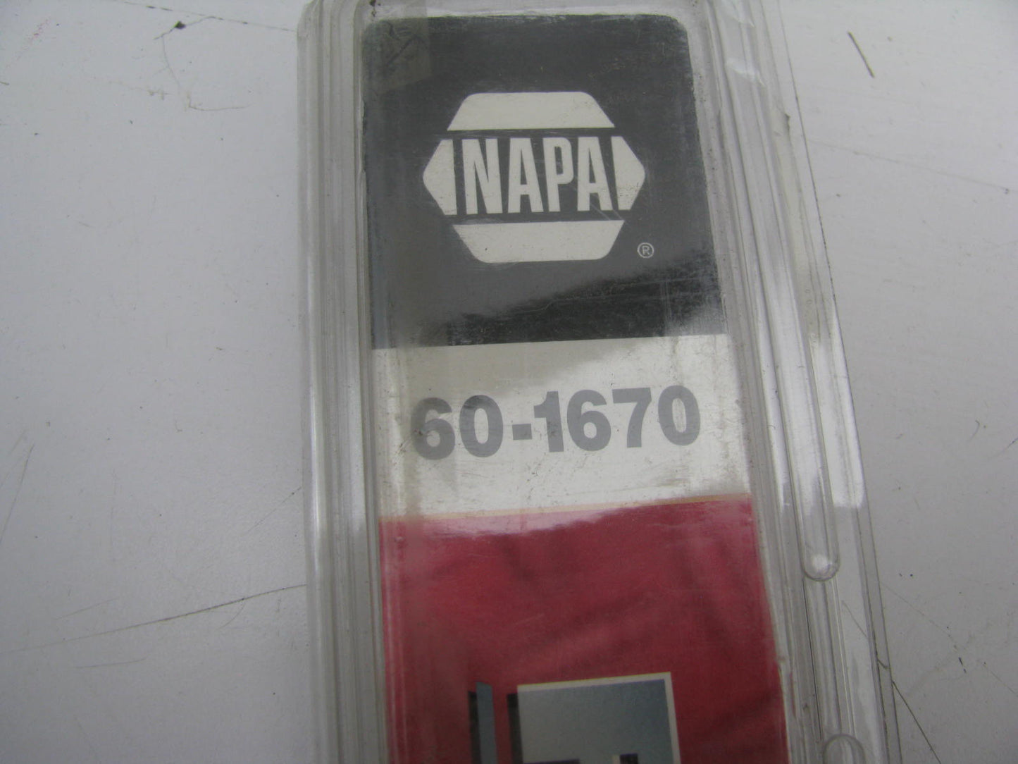 Napa 60-1670 Front Fleet Edge Windshield Wiper Blade - 16''