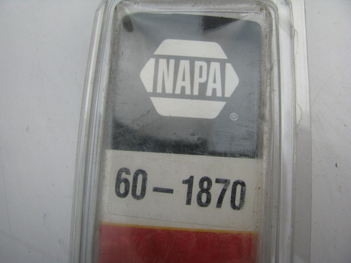 Napa 60-1870 Front Fleet Edge Windshield Wiper Blade - 18''