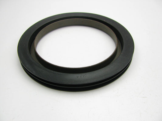 National 200766 Oil Seal - 4.230'' OD X 3.062'' ID X 0.390'' Wide