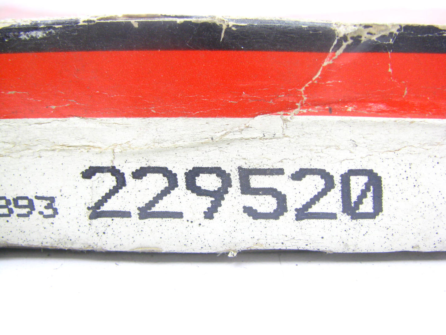 National 229520 Oil Seal - 5.129'' OD X 3.740'' ID X 0.472'' Wide - 37075 37081