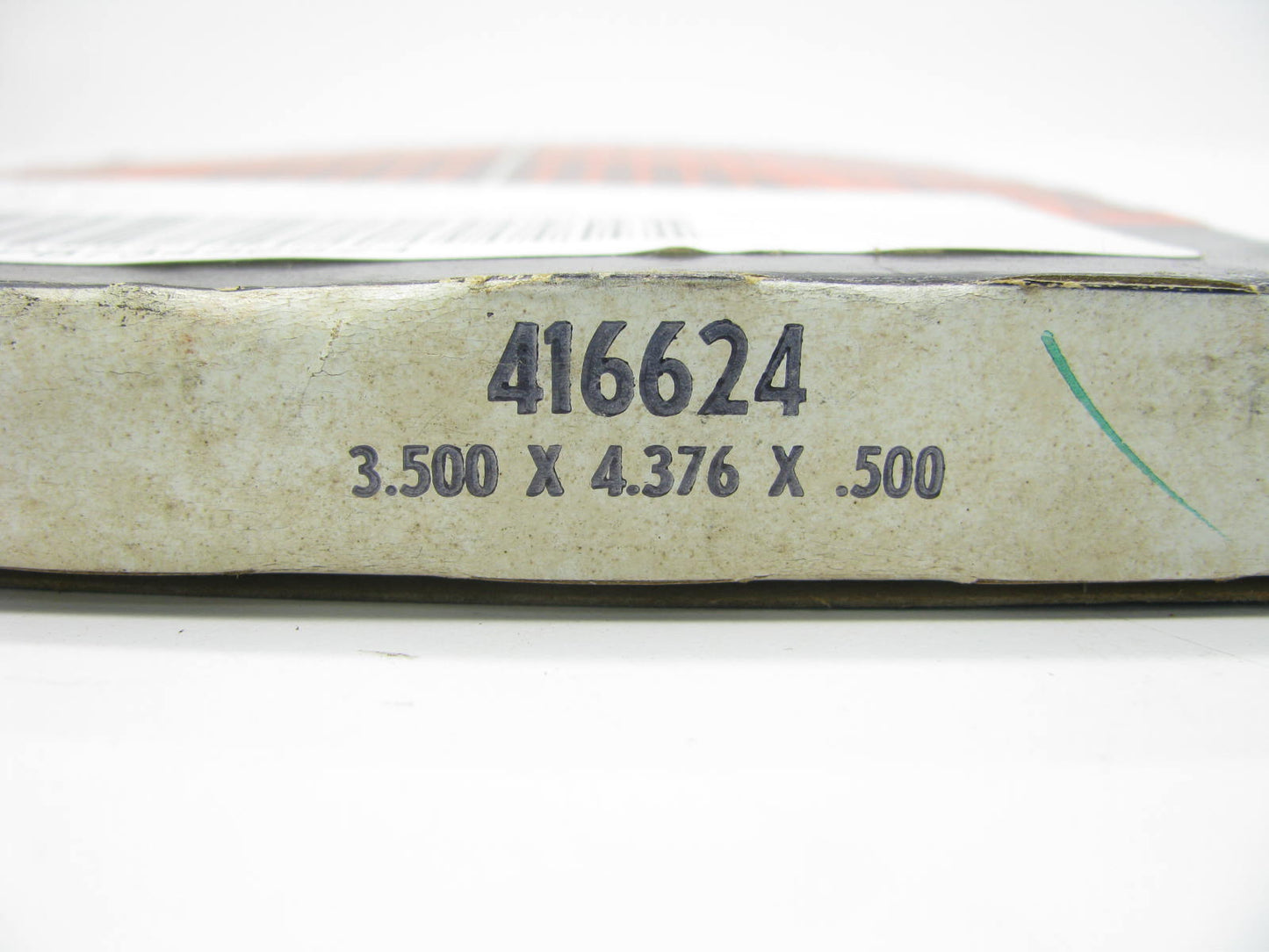 National 416624 Wheel Oil Seal - 4.376'' OD X 3.500'' ID X 0.500'' Wide
