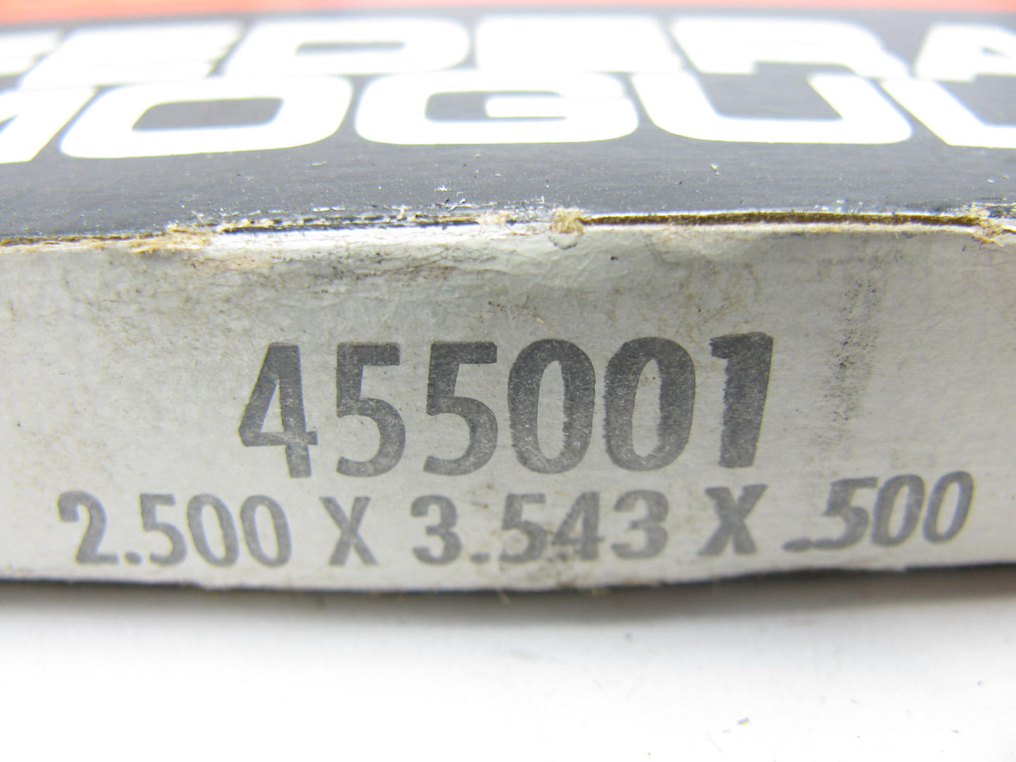 National 455001 Oil Seal - 3.543'' OD X 2.500'' ID X 0.500'' Wide