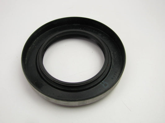 National 710339 Oil Seal - 4.413'' OD X 2.756'' ID X 0.551'' Wide