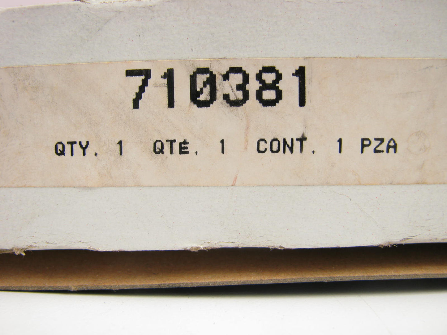 National 710381 Oil Seal - 6.693'' OD X 4.882'' ID X 0.571'' Wide
