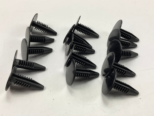 Needa 454770B Door Interior Trim Panel Retainer Clips, 15 Pcs, 20319841