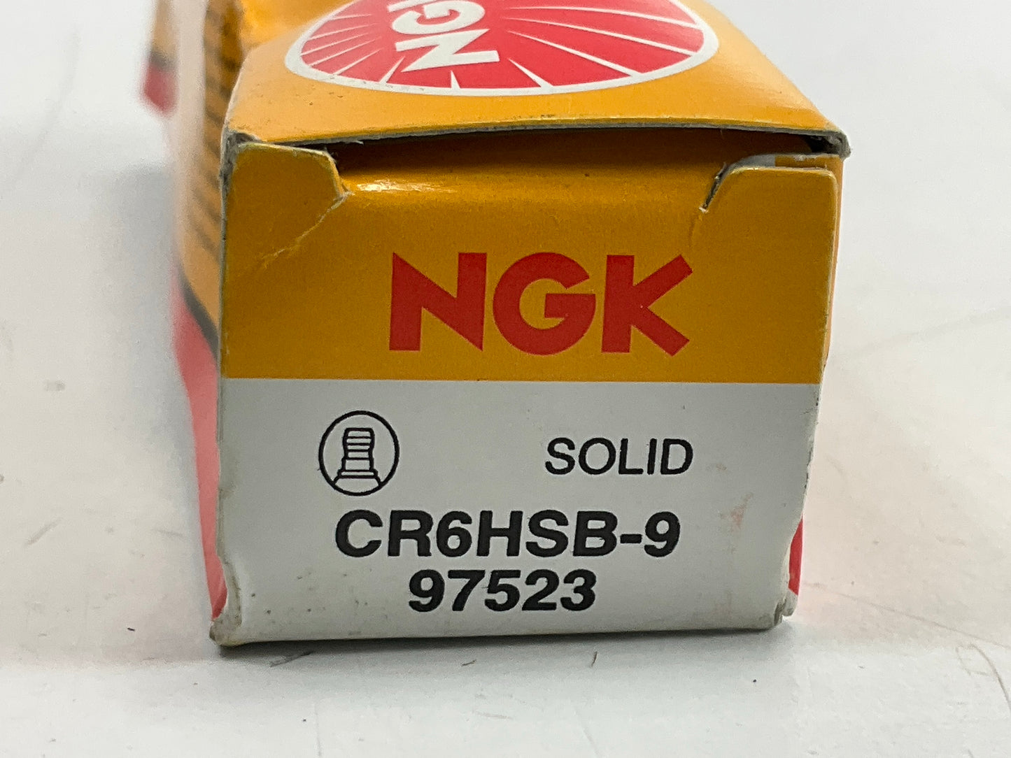 (4) NGK 97523 / CR6HSB-9 Spark Plugs