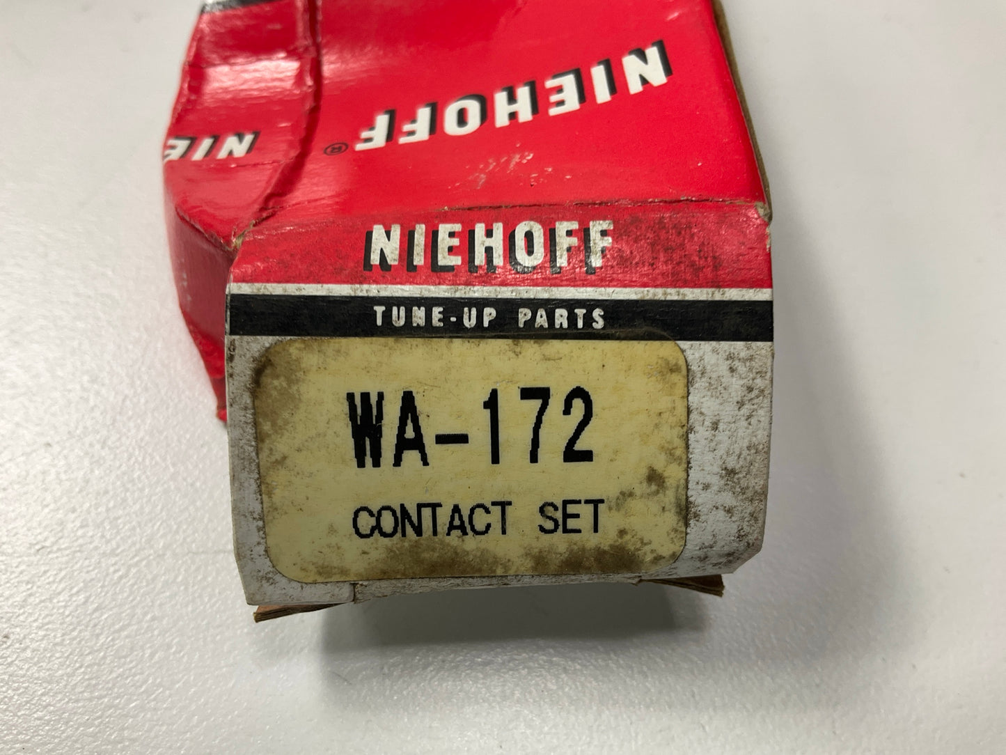 Niehoff WA172 Distributor Ignition Points Contact Set - 1972-1974 Volvo 164 3.0L