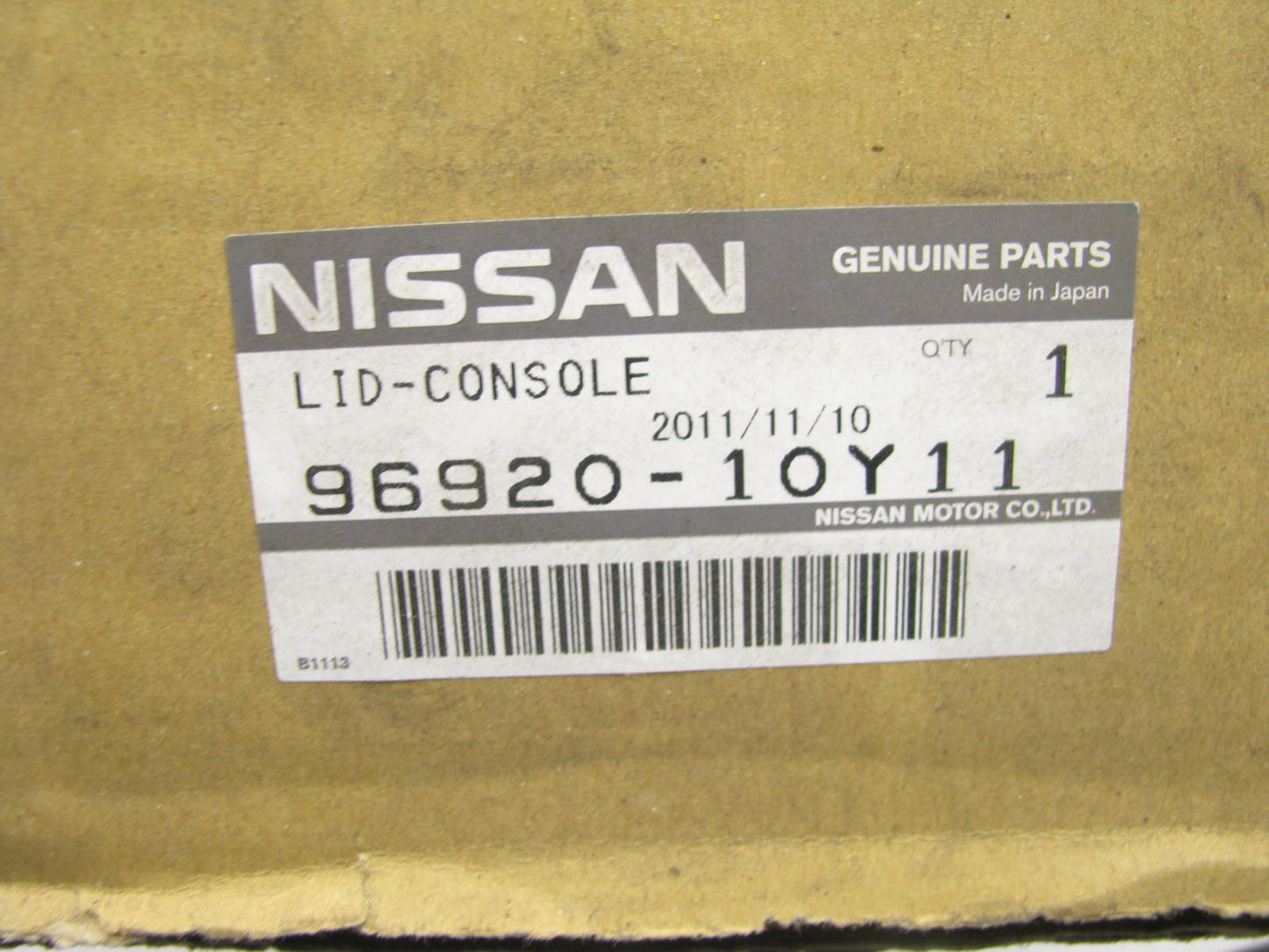 New Genuine OEM Center Console Lid For 1993-97 Infiniti J30 9692010Y11