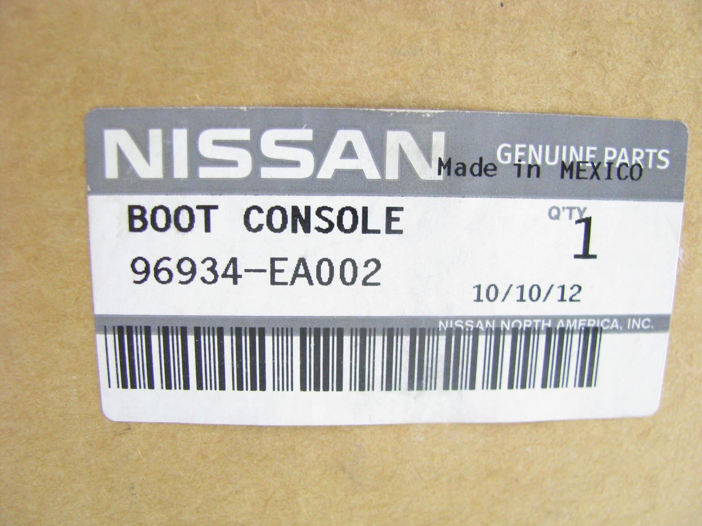 New OEM Manual Transmission Shift Lever Boot For 08-11 Nissan Xterra 96934EA002