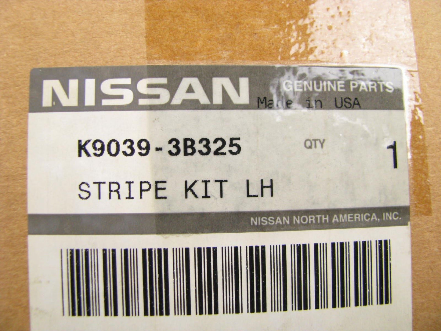 Left Drivers Side Kiwi 4WD Stripe Tape Kit OEM For 95-97 Nissan King-cab Pickup