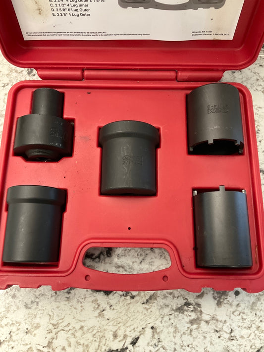 USED #1 OEM Tools 27174 1/2'' Drive 5-Piece 4WD Spindle Nut Remover Socket Tool