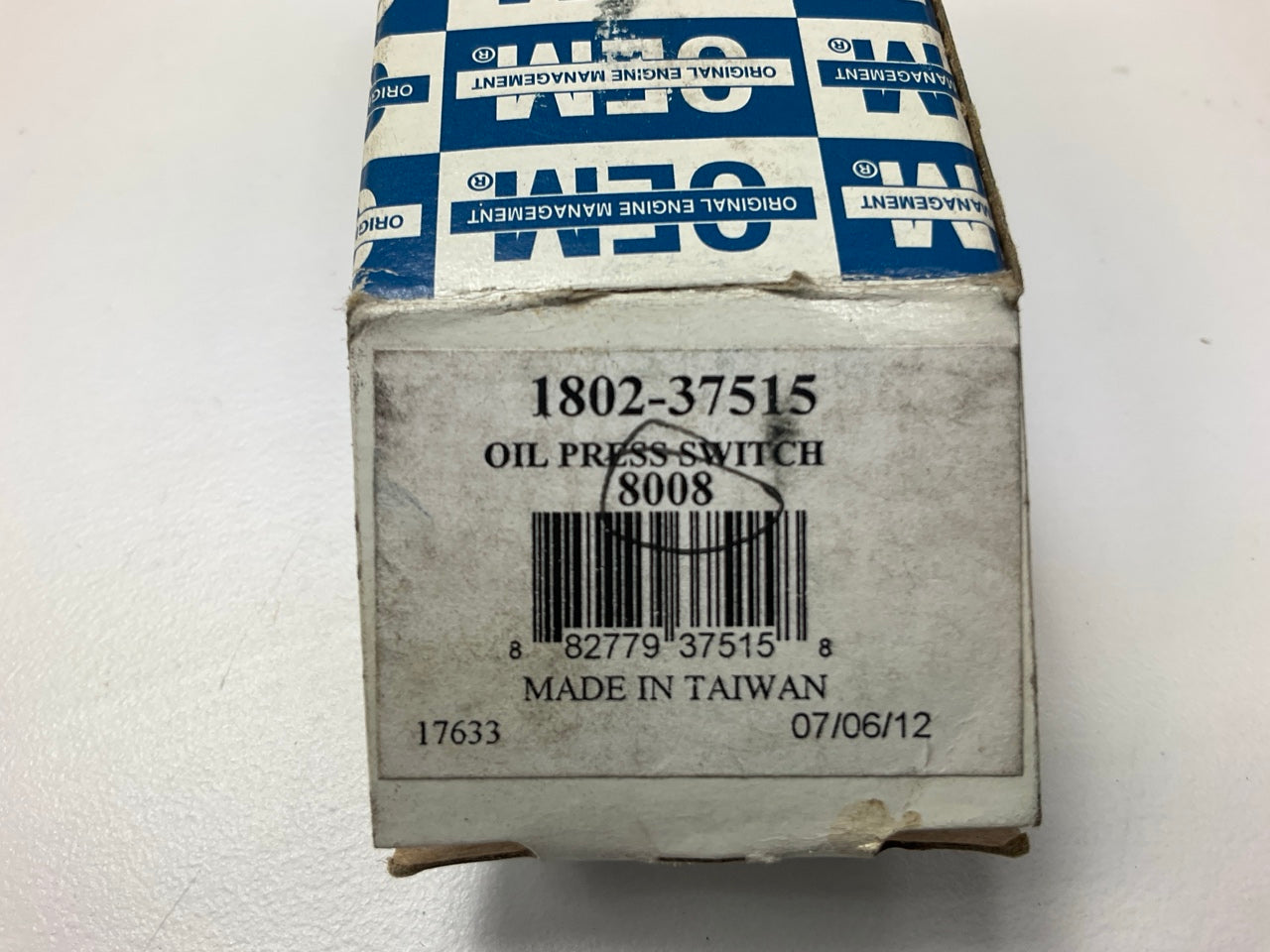 Original Engine Management 1802-37515 Engine Oil Pressure Sender Switch Sensor