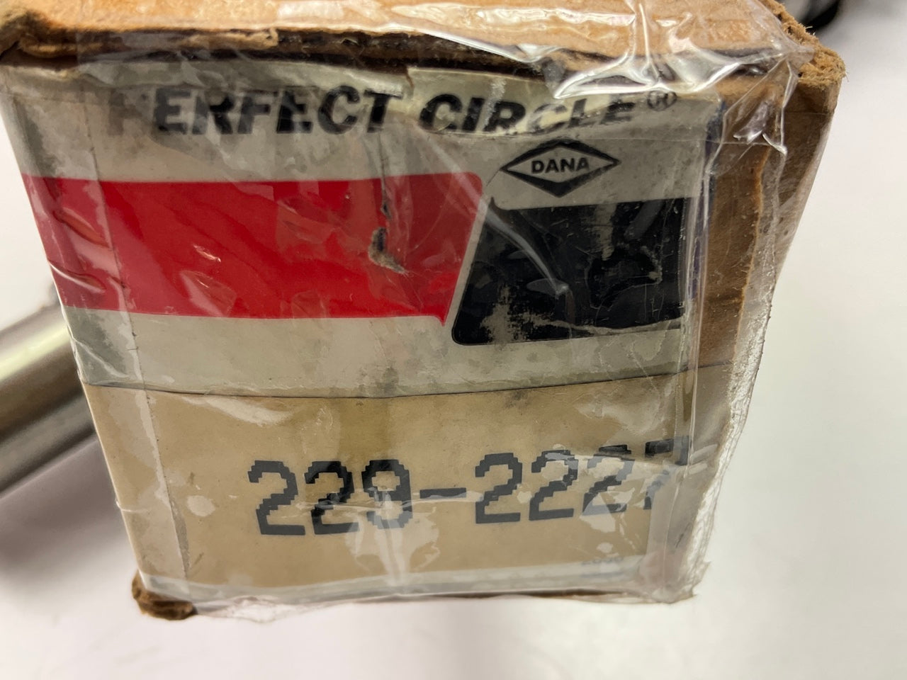 Perfect Circle 229-2227 Engine Camshaft For 1982-1987 Chrysler 2.6L