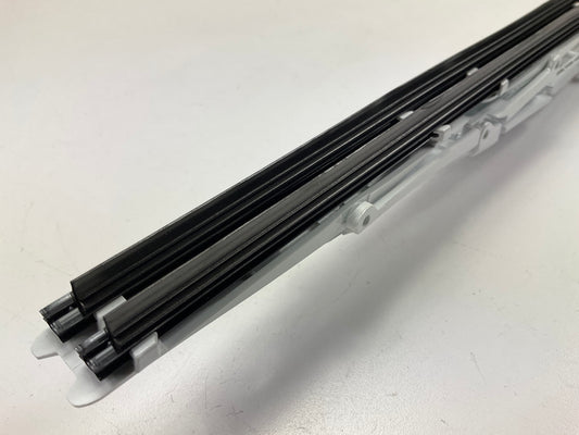 Pilot WBP-22W Arista Dual 22'' Anodized White Windshield Wiper Blade
