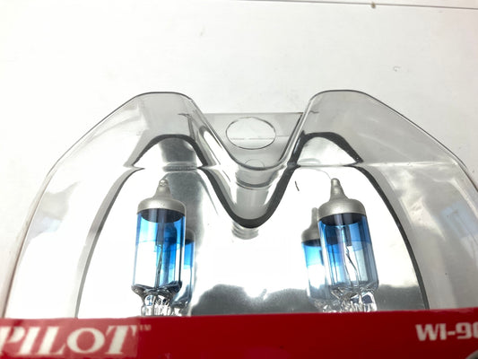 Pilot WI-9006TT - Xenon Blue Two Tone Simulated HID Light Bulbs, 12V/55W