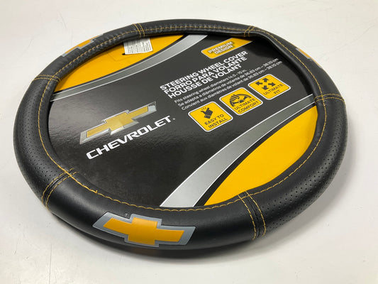 Plasticolor 006693 Premium Steering Wheel Cover, High Contrast Stitching CHEVY