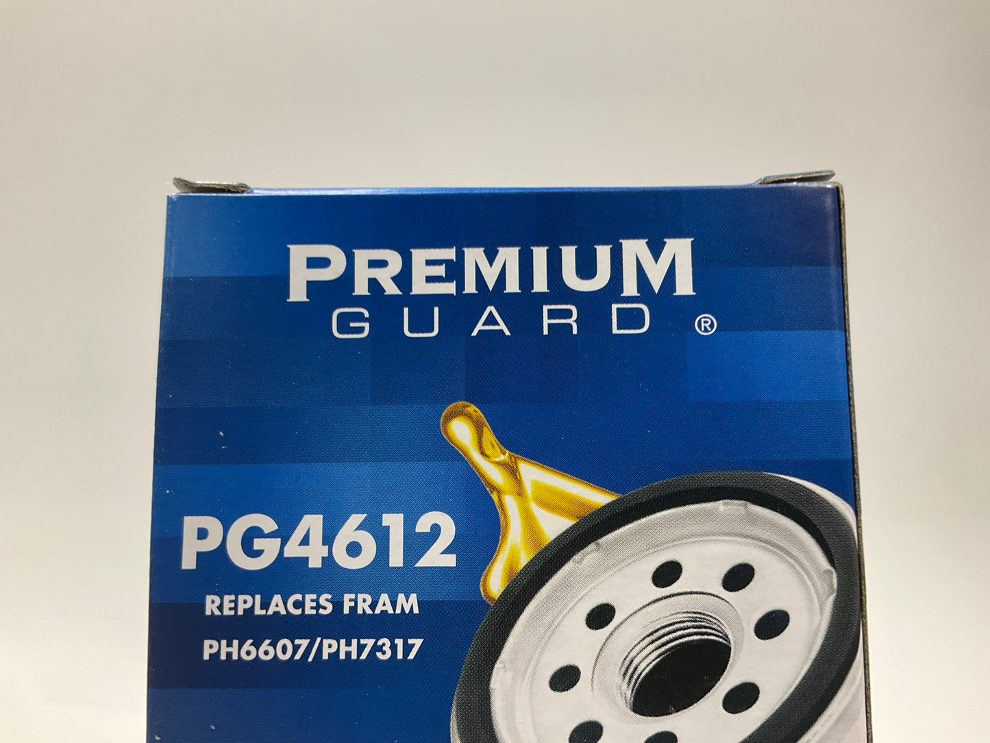 (12) Premium Guard PG4612 Engine Oil Filter