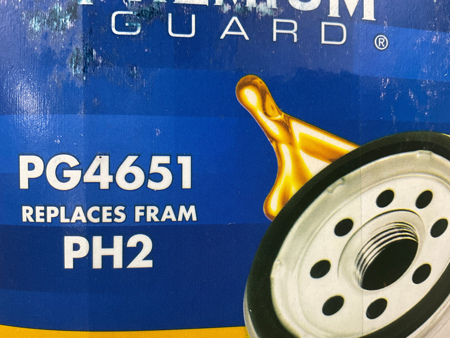 (2) Premium Guard PG4651 Engine Oil Filter