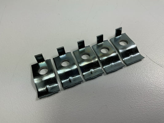 Primeline 7-03924-10 Conduit Clip Replaces: Briggs & Stratton 220796
