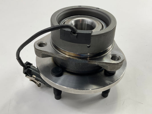 Proline 513204 Front Wheel Bearing Hub For 2006-08 Chevy Cobalt, 2007-08 G5