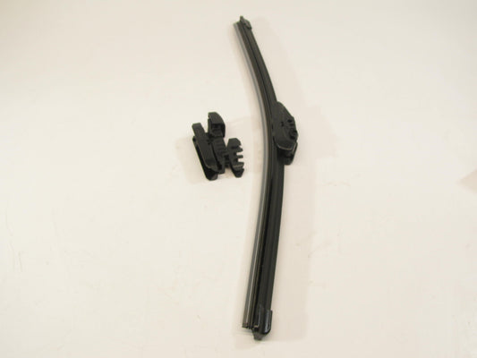 Rain-x 5079276-1 Latitude 8-in-1 Windshield Wiper Blade 19''