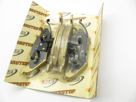 Raybestos BD662M REAR Brutestop PERFORMANCE Semi-Metallic Brake Pads