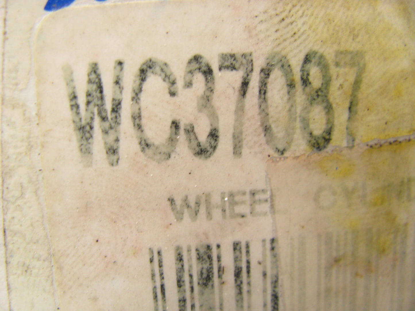 Raybestos WC37087 FRONT LEFT Drum Brake Wheel Cylinder