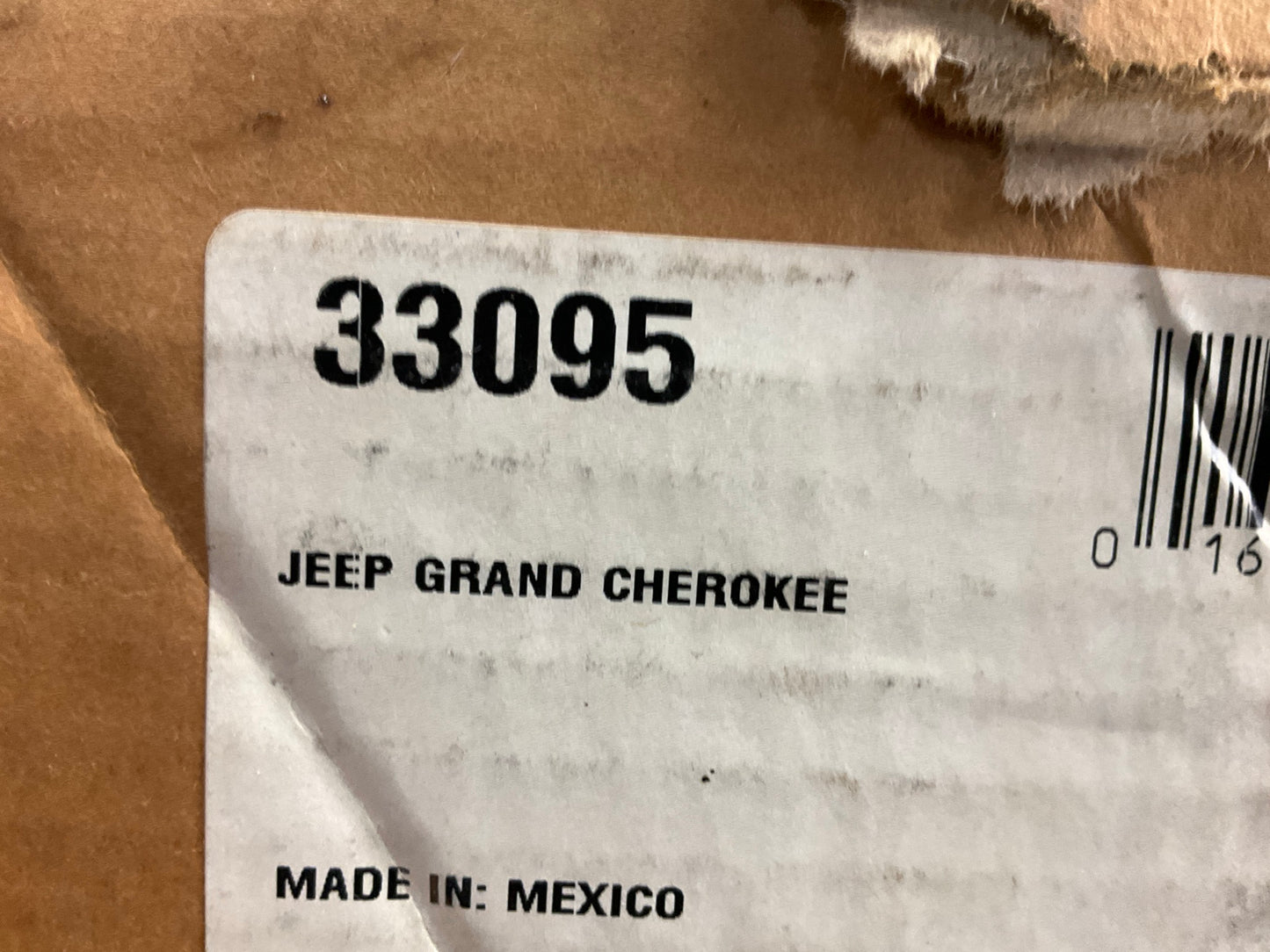 Reese 33095 Class III Trailer Hitch With Hardware For 2005-2010 Grand Cherokee