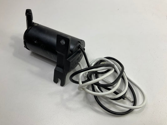 Roberk P50 Universal Windshield Washer Pump