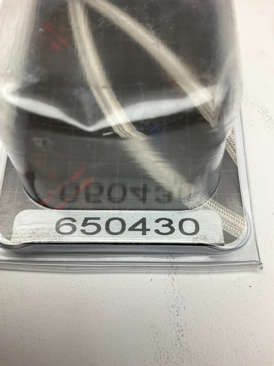 Russell 650430 6AN Male Flare To Flare ''Y'' Fitting With Black Finish