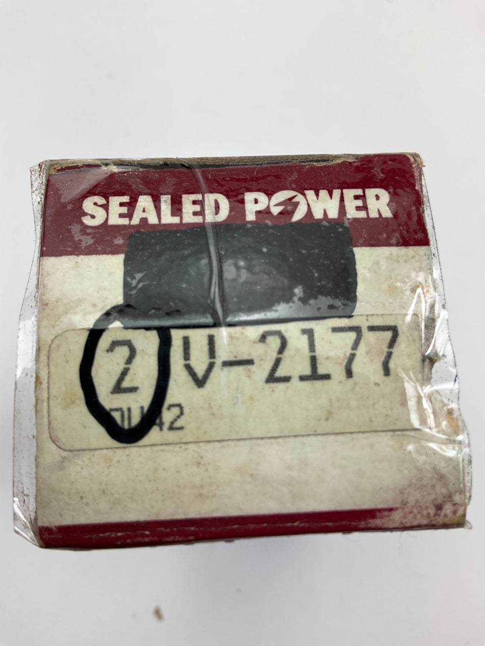 (2) Sealed Power V-2177 Engine Intake Valves - 1974 VW 1.8L 1.608'' Diameter