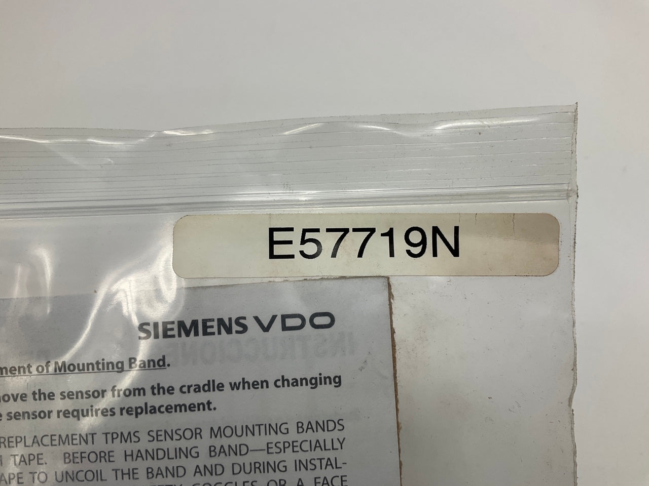 (4) Siemens VDO E57719N Tire Pressure Monitor Sensor TPMS Universal Band
