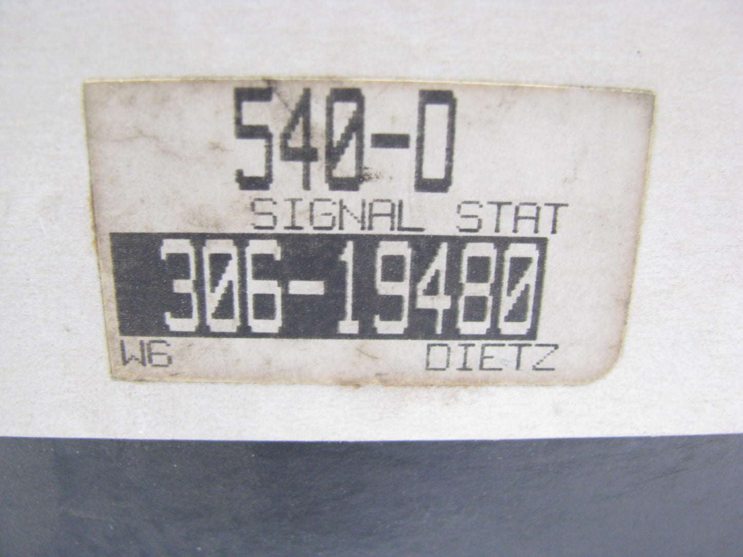 Universal Mount Stop/Turn/Tail W/license,two Stud,two WIRE Signal-stat 540D